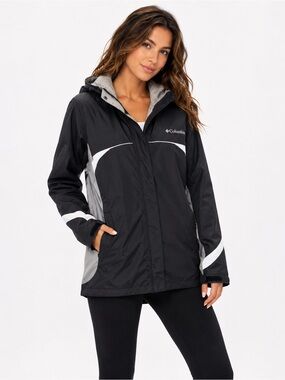 Vintage Columbia Size Large Women's Black and Gray Waterproof Ski Jacket